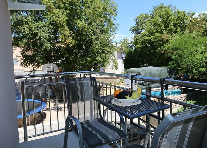Apartments Maric-Hlapa